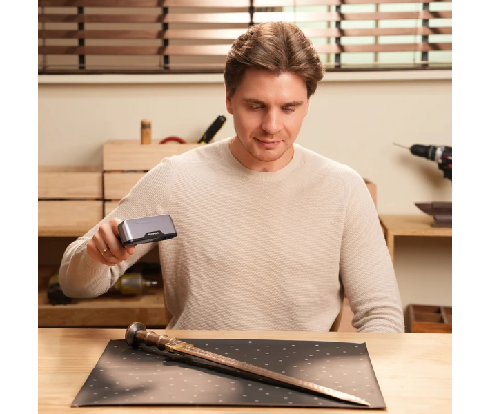 Escáner 3D Revopoint Inspire