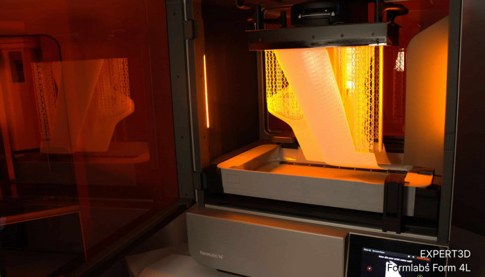Процес друку SLA на принтері Formlabs Fuse 4L