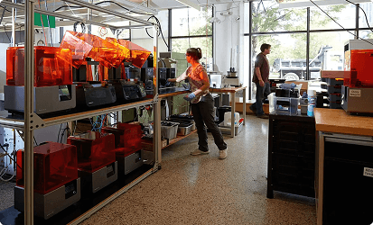 El tiempo de formación es a partir de 2 horas, dependiendo del equipo en el que se realice la formación.