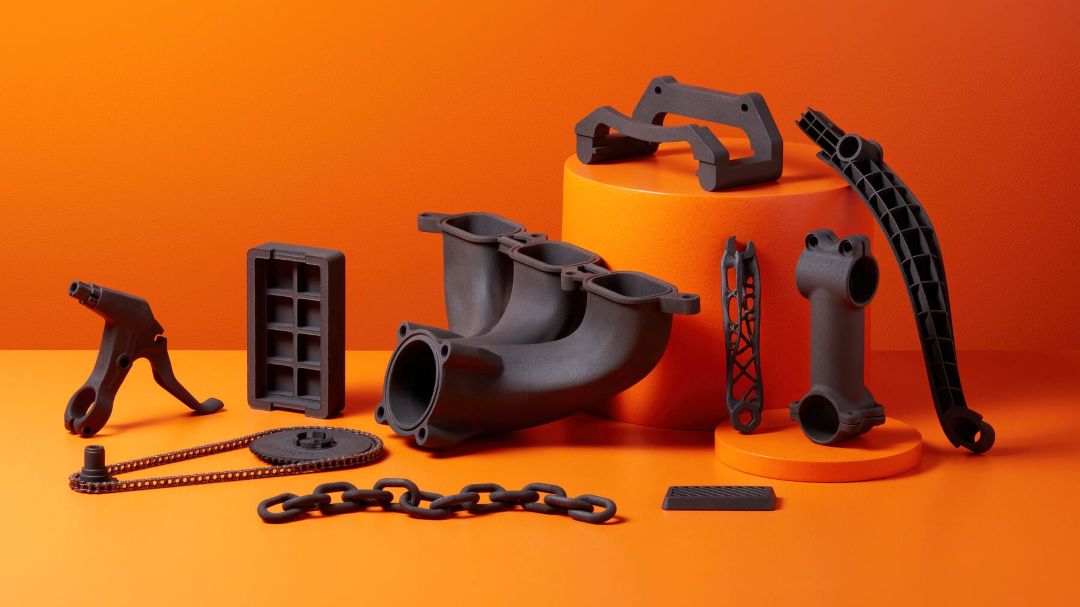 Componentes mecánicos fabricados con polvo Formlabs Nylon 11 CF en tecnología SLS