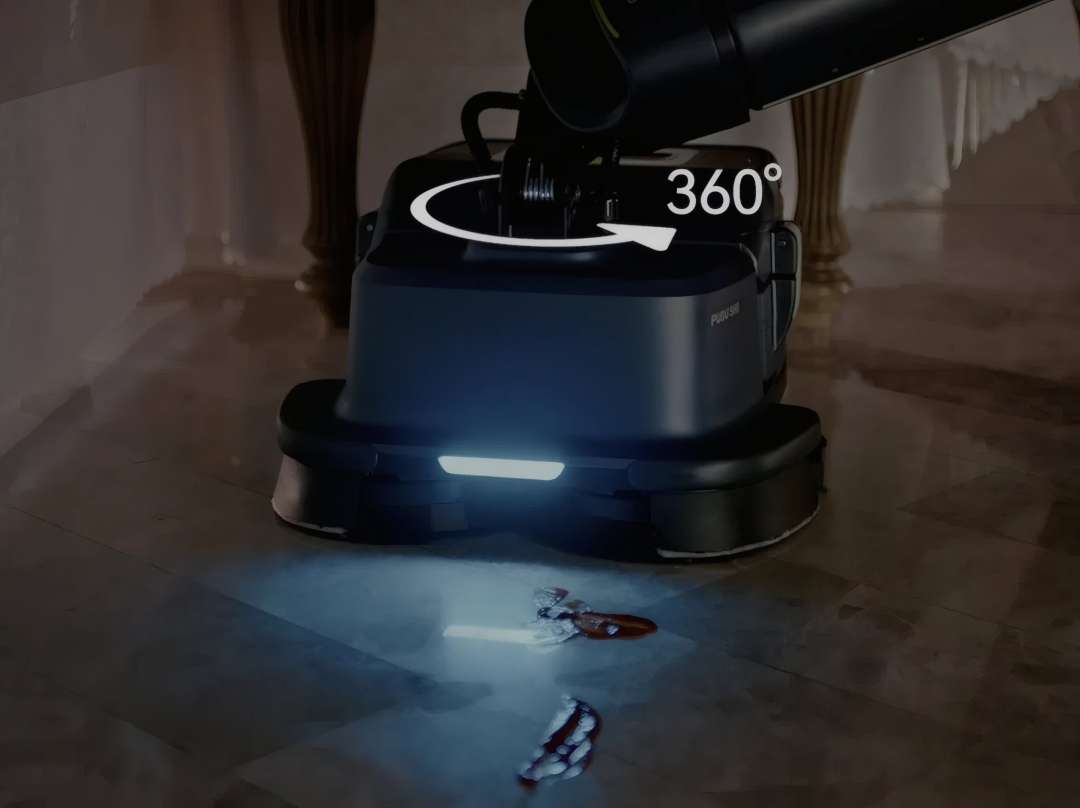 Chasis del PUDU SH1 con superposición de flecha de rotación de 360 grados y tira LED iluminando manchas de suciedad sobre suelo de baldosas